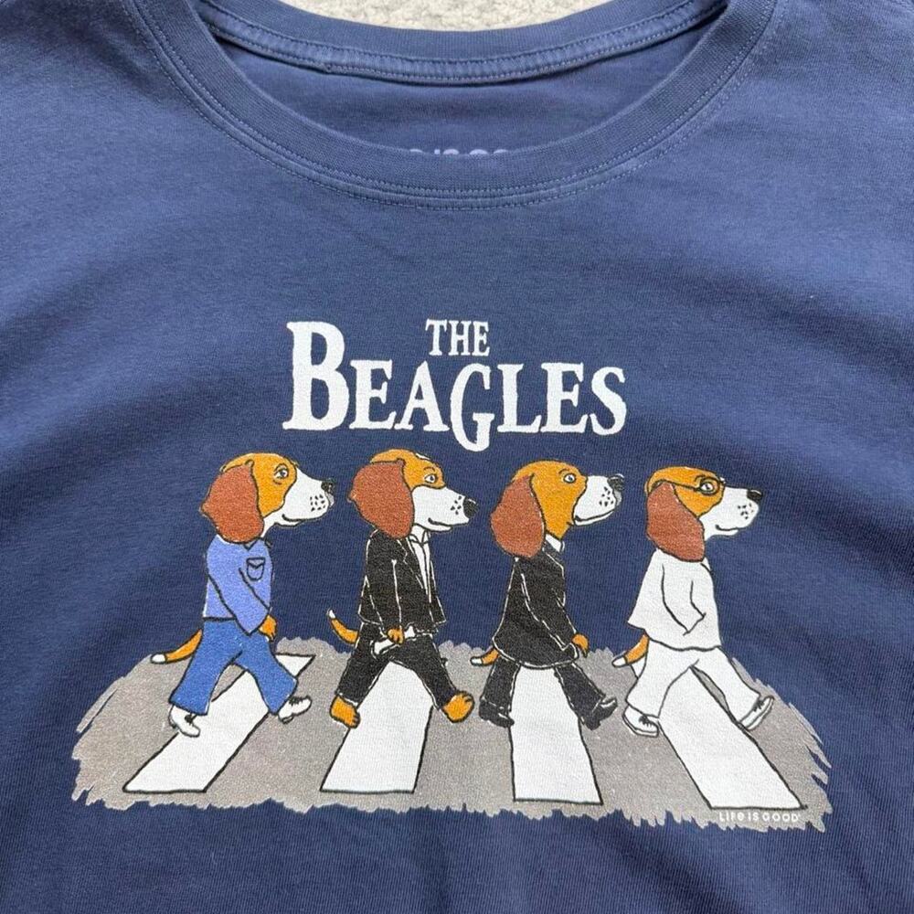 Life is Good navy blue The Beatles Abbey Road Beagles graphic tee size Large - Picture 3 of 7